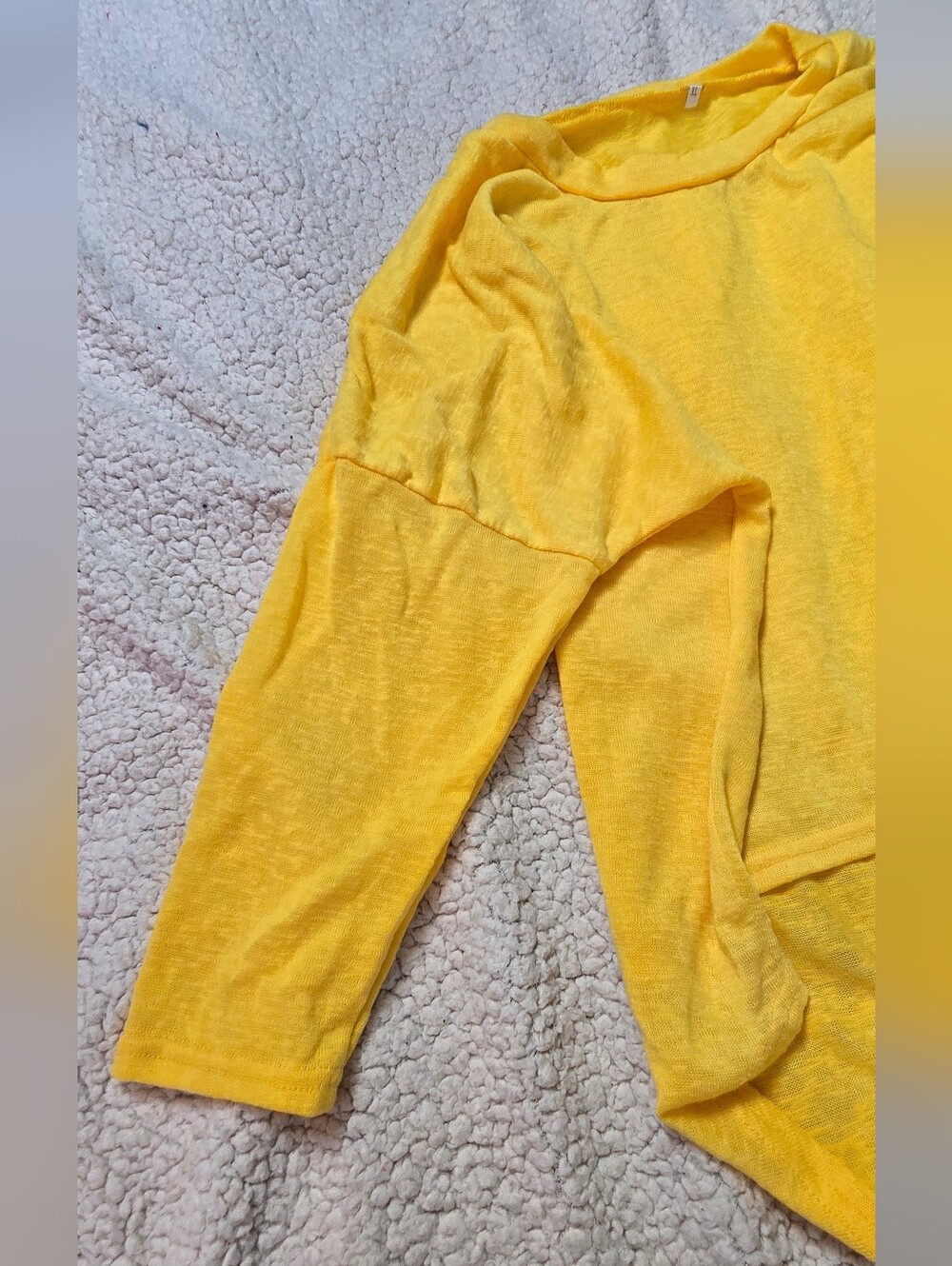 Women's Lightweight Yellow 3/4 Sleeve Relaxed Top - Picture 4 of 4